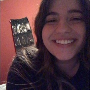 Meet your Posher, Mckenzie